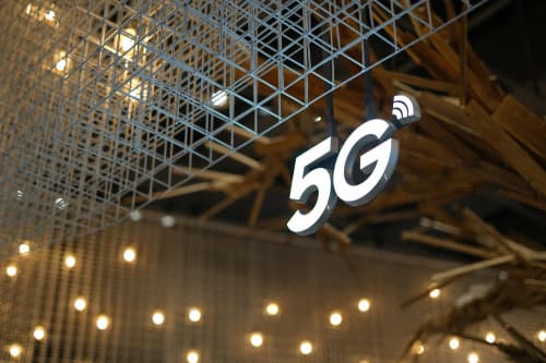 5G Networks: Revolutionizing Connectivity